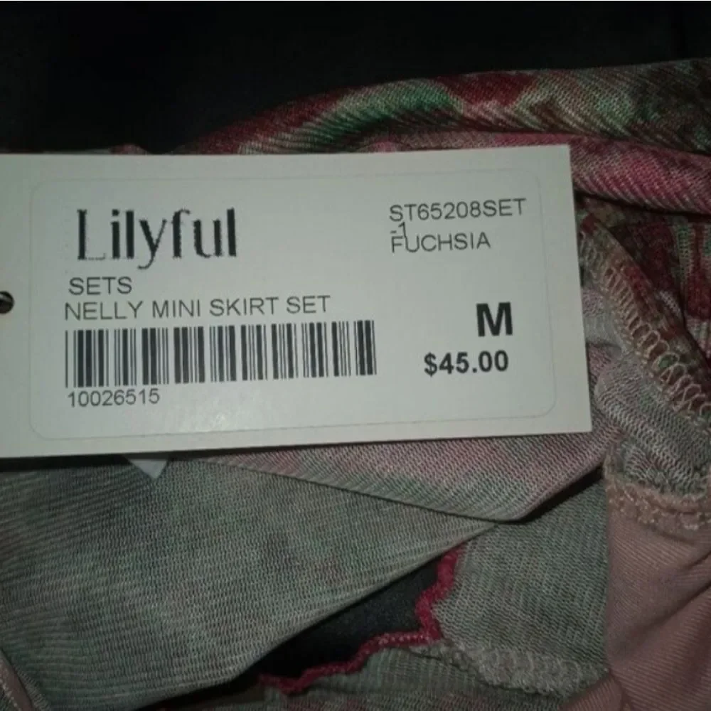 Lilyful Nelly Mini Skirt Set Fuchia Sz.M NWT. - Picture 8 of 11